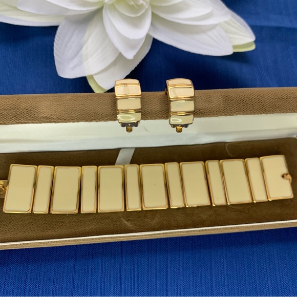 Vintage Enamel Cream and Goldtone Bracelet and Nina Ricci Clip Earrings Timeless - Picture 1 of 8